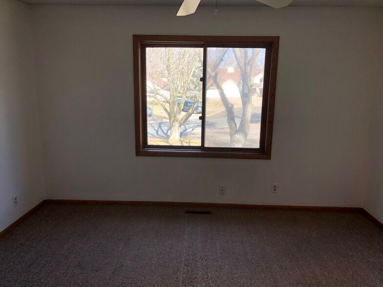 Building Photo - 4334 Buckingham Ct