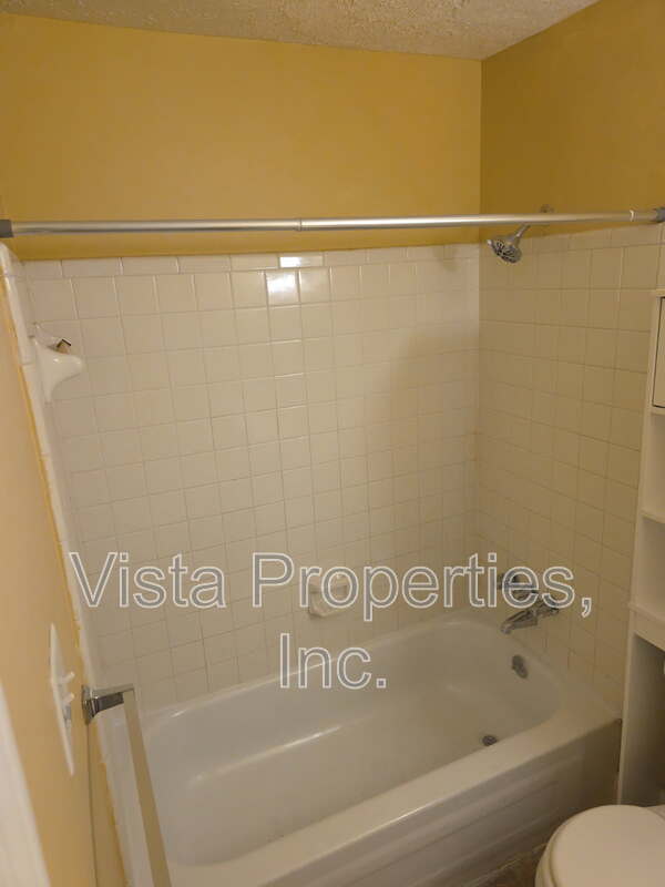 Building Photo - 4119 Glen Hill Manor Dr