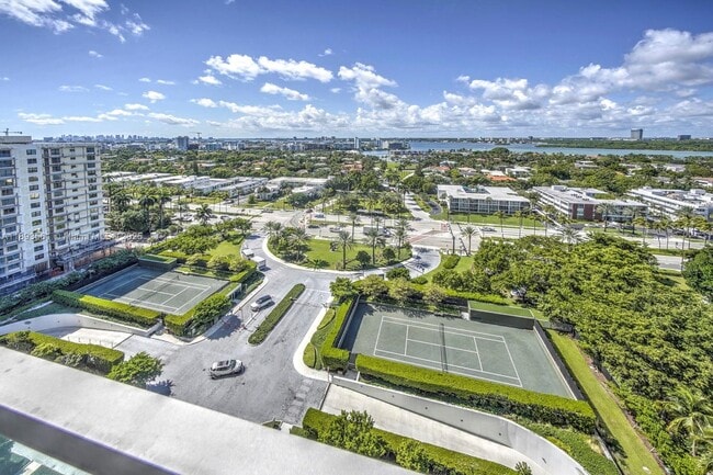 Building Photo - 10203 Collins Ave