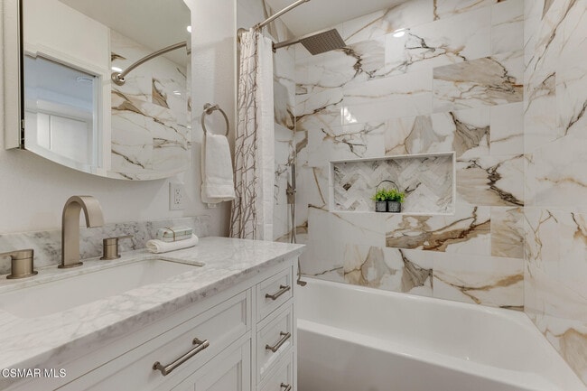 Building Photo - 1912 Heywood St