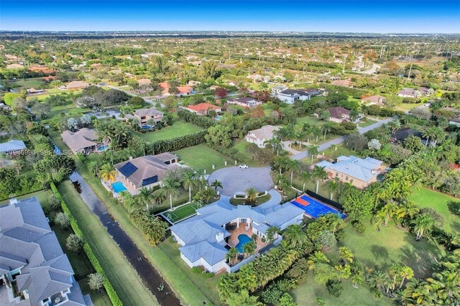 Building Photo - 11400 NW 7th St