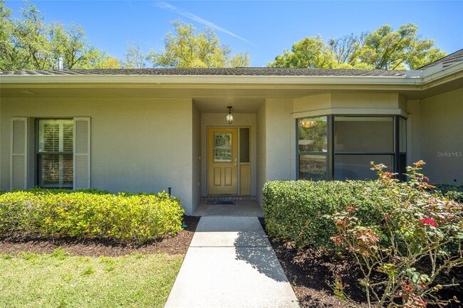 Building Photo - 3025 W Bermuda Dunes Dr