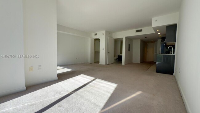 Building Photo - 31 SE 6th St