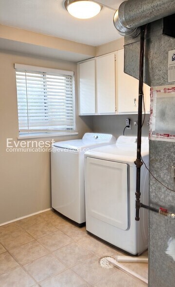 Building Photo - 1629 26th Ave Ct