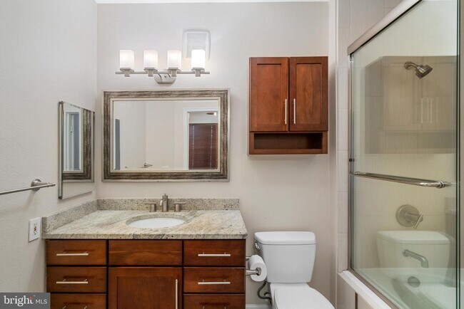 Building Photo - 3021 Nicosh Cir