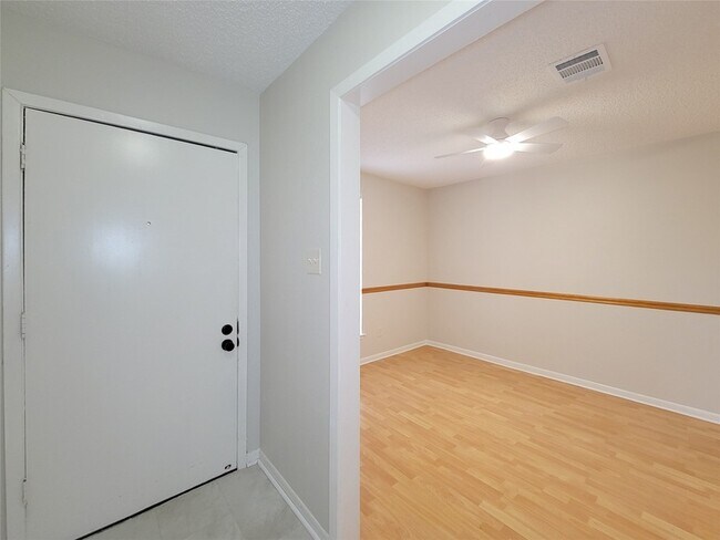 Building Photo - 14403 Cypress Branch Dr