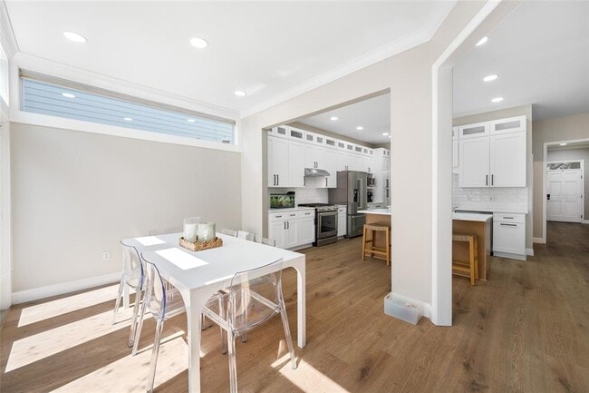 Building Photo - 2808 Southpointe Ln