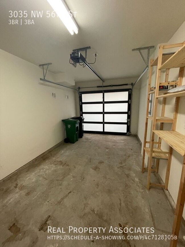 Building Photo - 3035 NW 56th St