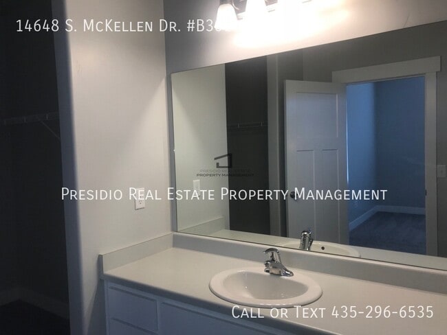 Building Photo - 14648 McKellen Dr