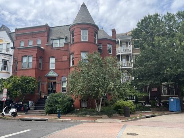 T St Facade - 301 T St NW