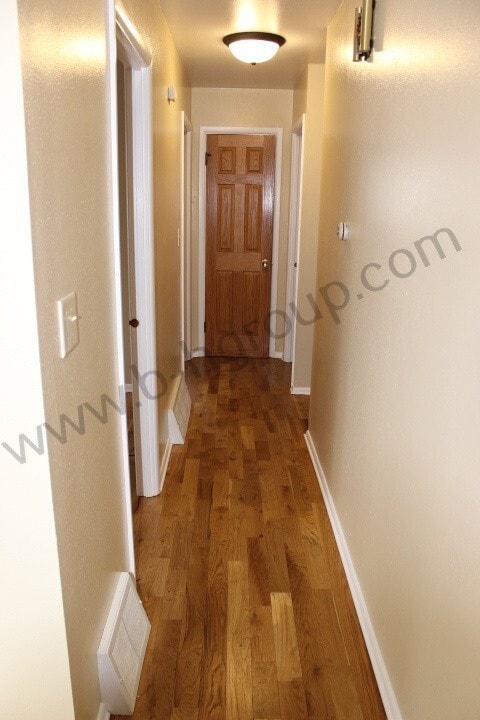 Building Photo - Desirable Southside Location!