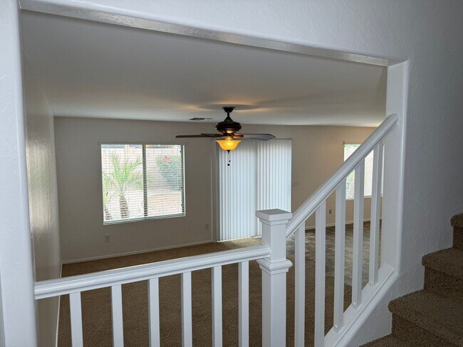 Building Photo - 5992 E Vega Ct