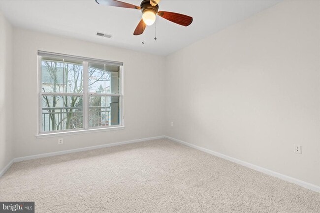 Building Photo - 5120 Donovan Dr