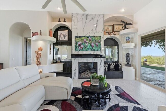 Building Photo - 5405 N Houghton Rd