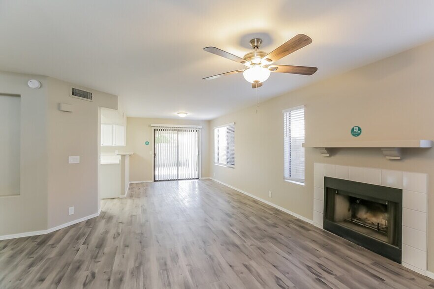 Building Photo - 4537 E Tanglewood Dr