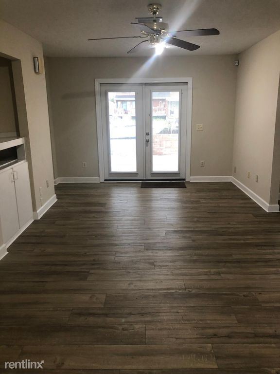 Building Photo - 3 br, 2 bath House - 4009 Valencia Ct