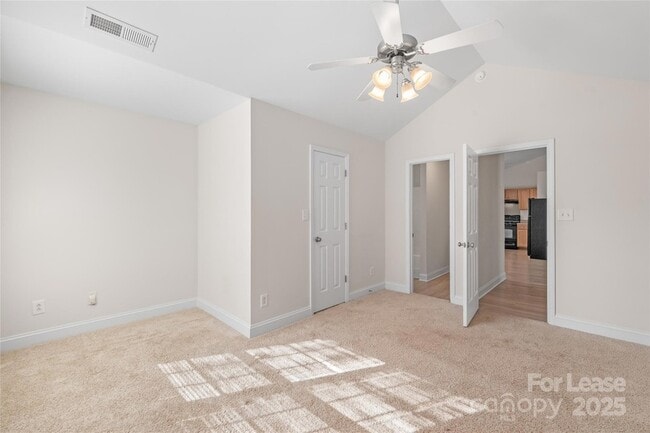 Building Photo - 3007 Laurel Creek Ln