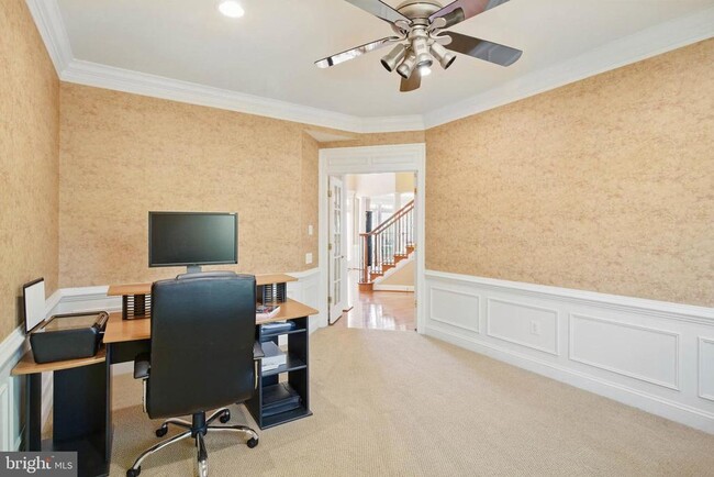 Building Photo - 400 Long Trail Terrace