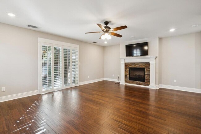 Building Photo - 2081 Buttner Rd