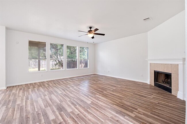 Building Photo - 4101 Bandice Ln