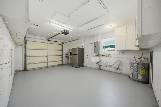 Building Photo - 1301 62nd Terrace S