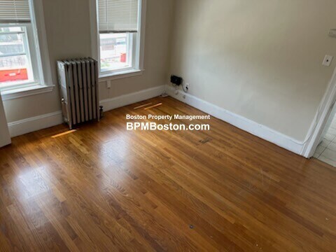 Building Photo - 98 Cowper St