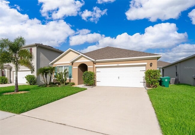 Building Photo - 531 Emily Gln St