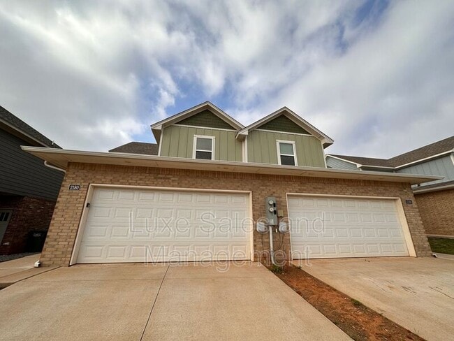 Primary Photo - 2180 Camino Del Plaza Ln