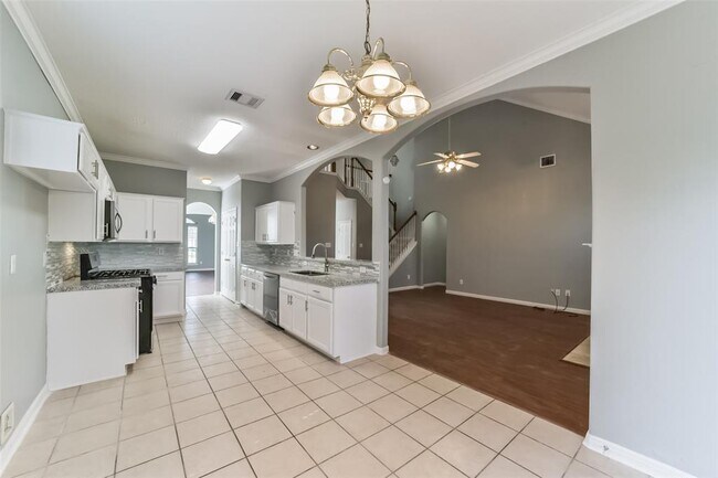 Building Photo - 440 Mystic Trail Loop