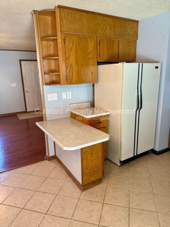 Building Photo - 934 Waluhiyi Trail