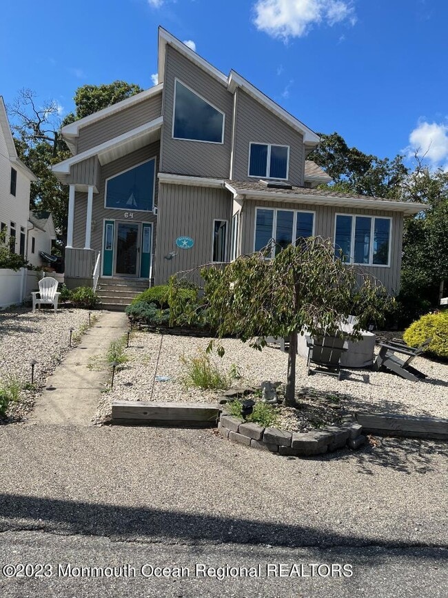 Building Photo - 64 Van Ness Dr