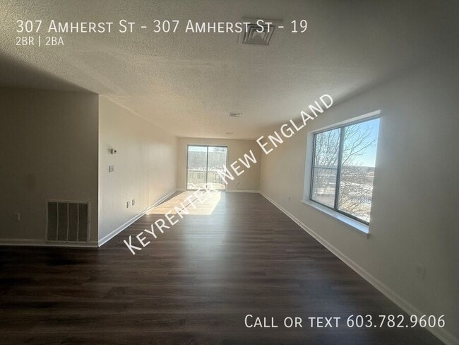 Building Photo - 307 Amherst St - 307 Amherst St-19