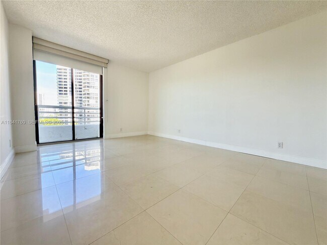 Building Photo - 3300 NE 192 St