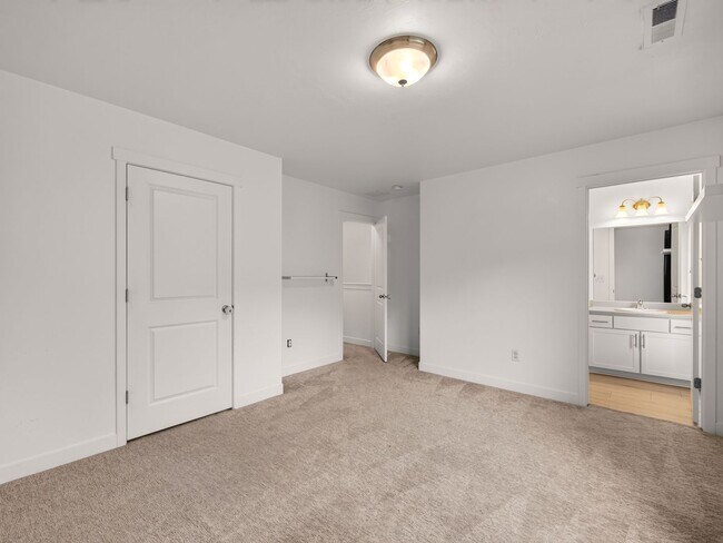 Building Photo - 14720 S Rising Star Ln