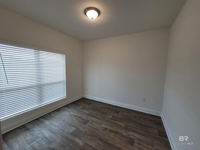 Building Photo - 14630 Dayton Cir