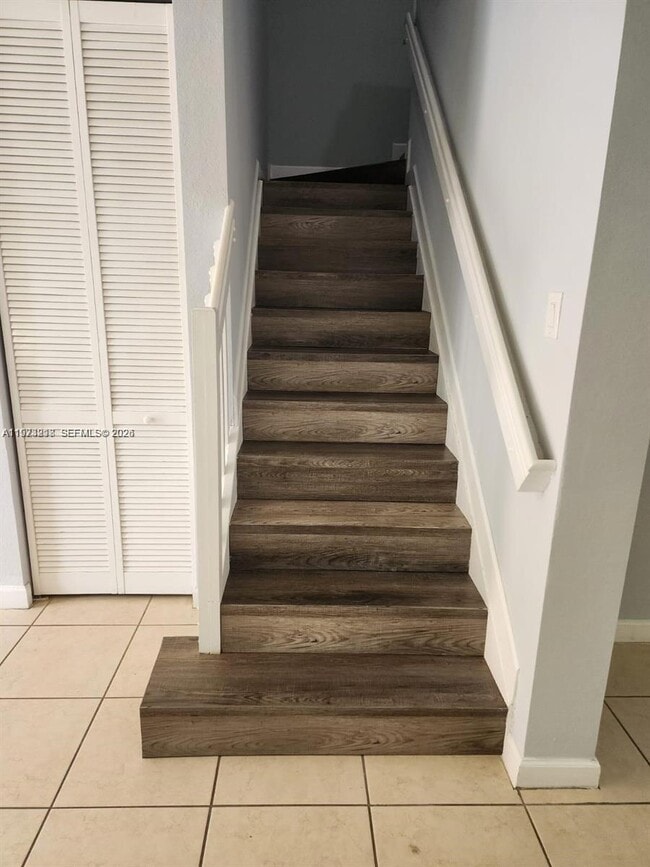 Building Photo - 17005 SW 96th St