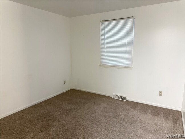 Building Photo - 263 Fruitwood Terrace