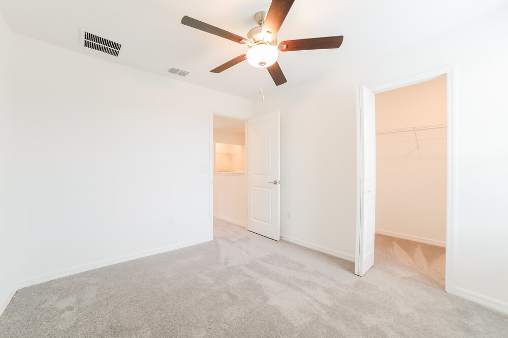 Building Photo - 7302 Spring Snowflake Ave