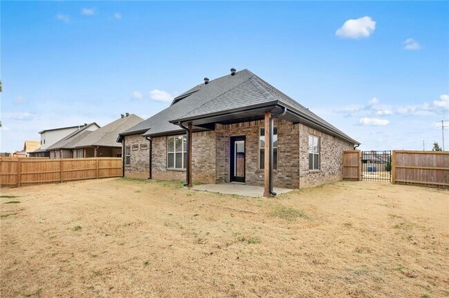 Building Photo - 3306 SW Rosemont Ave