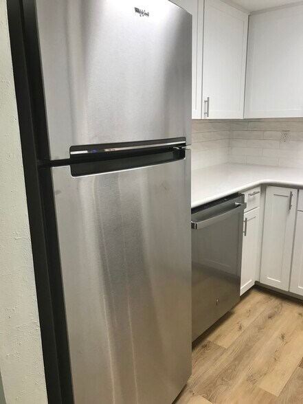 Building Photo - 21 Vaughns Gap Rd