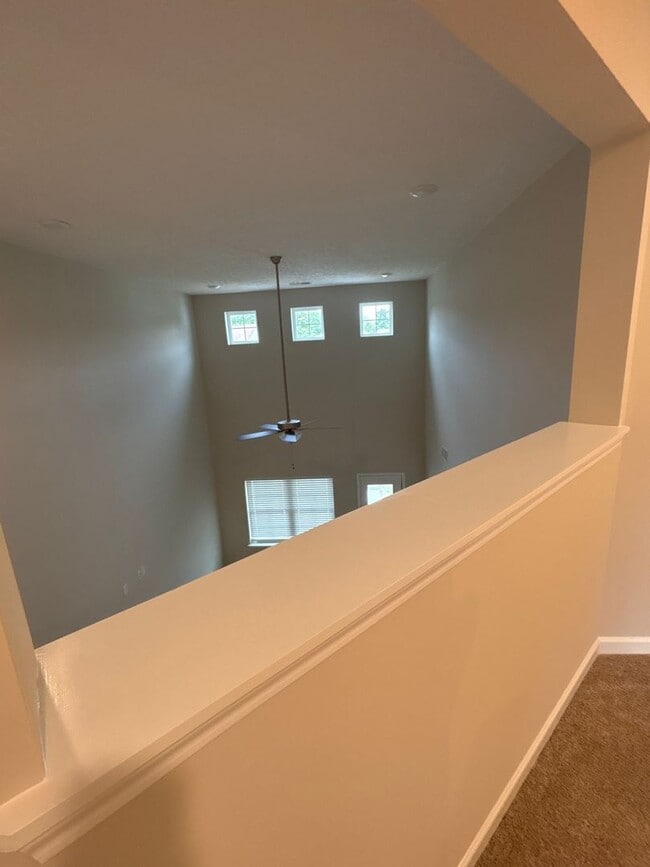 Building Photo - MOVE IN SPECIAL! - BRAND NEW 4 Bedroom Townhome in Shelbyville!