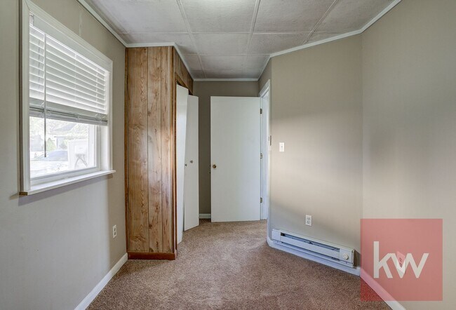 Building Photo - 314 Wilson Ave