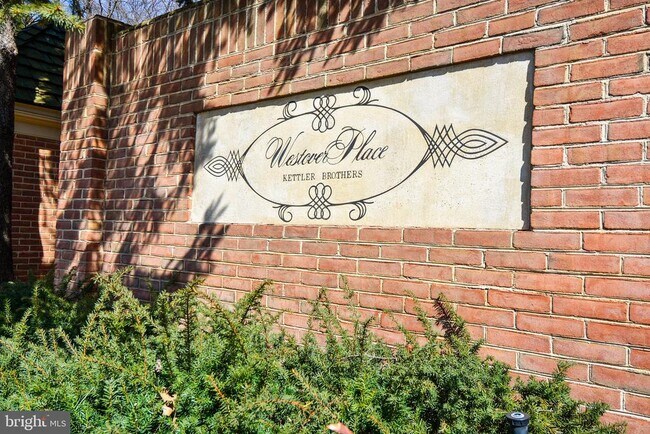 Building Photo - 4353 Westover Pl NW