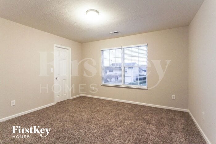 Building Photo - 7715 Firecrest Ln