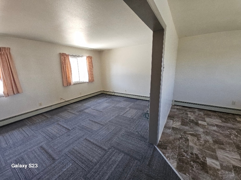 Building Photo - 370 Shoshone Ave
