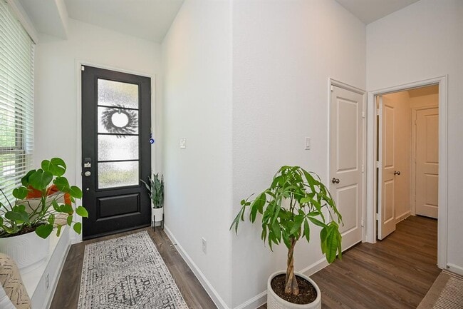Building Photo - 5630 Amber Brook Ln