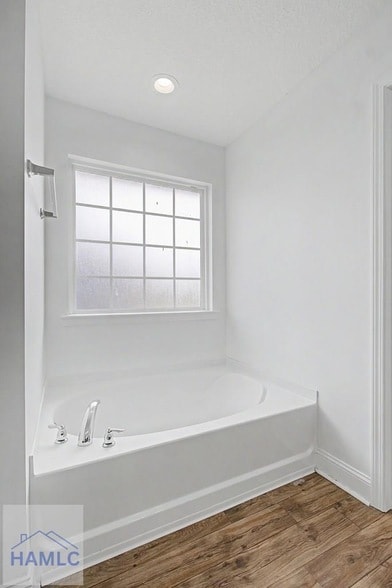 Building Photo - 390 Fairview Cir