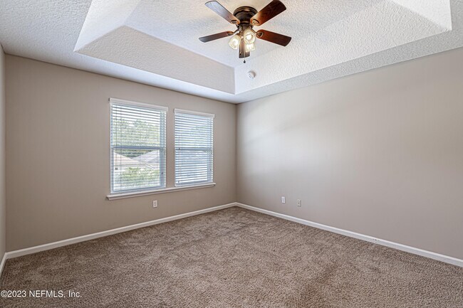 Building Photo - 3861 Aubrey Ln