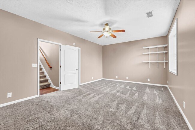 Building Photo - 2856 Sharpie Dr