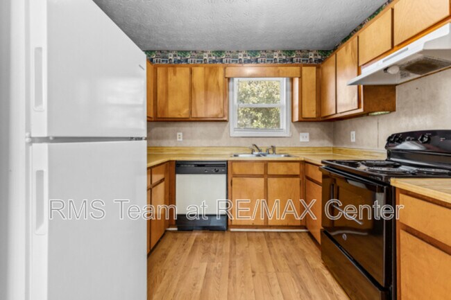 Building Photo - 236 Mateo Walk